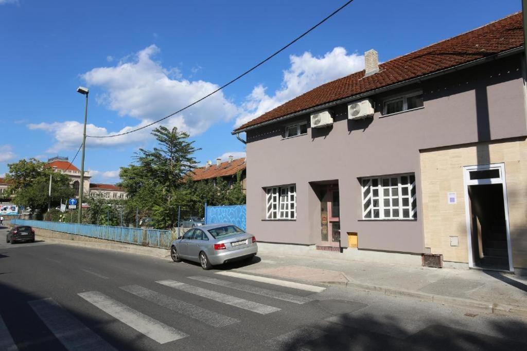 Apartments Rooms Paromlin Centar Zagreb Exterior foto